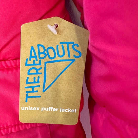 Thereabouts Girls Hooded Heavyweight Puffer Jacket NWT Multiple Sizes - Picture 5 of 7